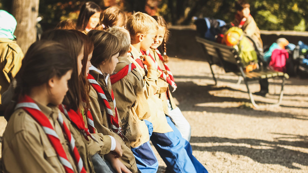 Les meilleurs vêtements personnalisables pour les camps d’été !